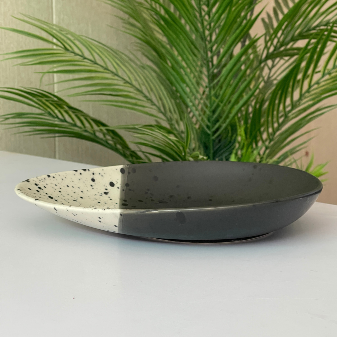 9.5"x8" Triangular Platter Small ( Eclipse )