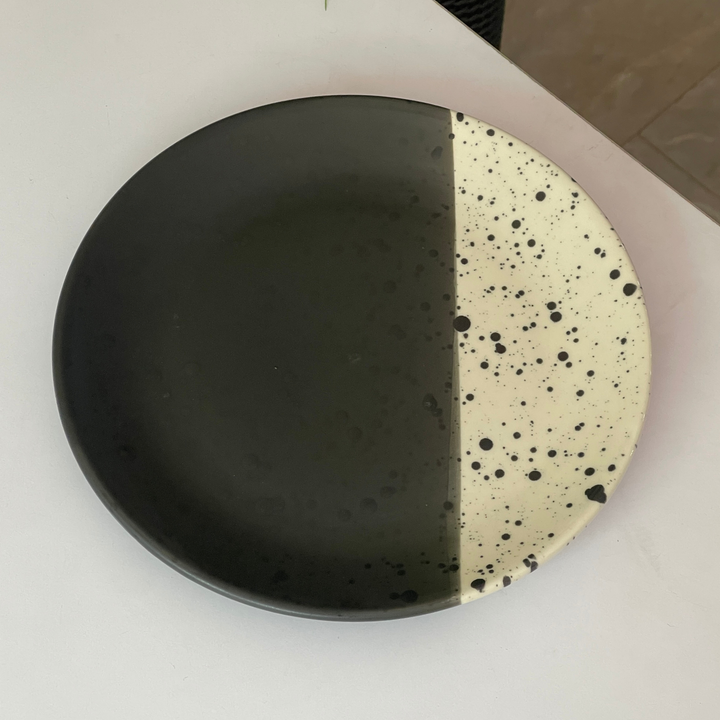 10 inch Rimless Plate ( Eclipse )