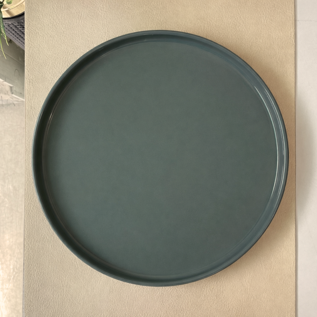 10 inch Classic Plate ( Glossy Dark Grey )