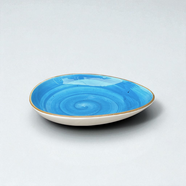 11"x9" Triangular Platter ( Blue Colorline )