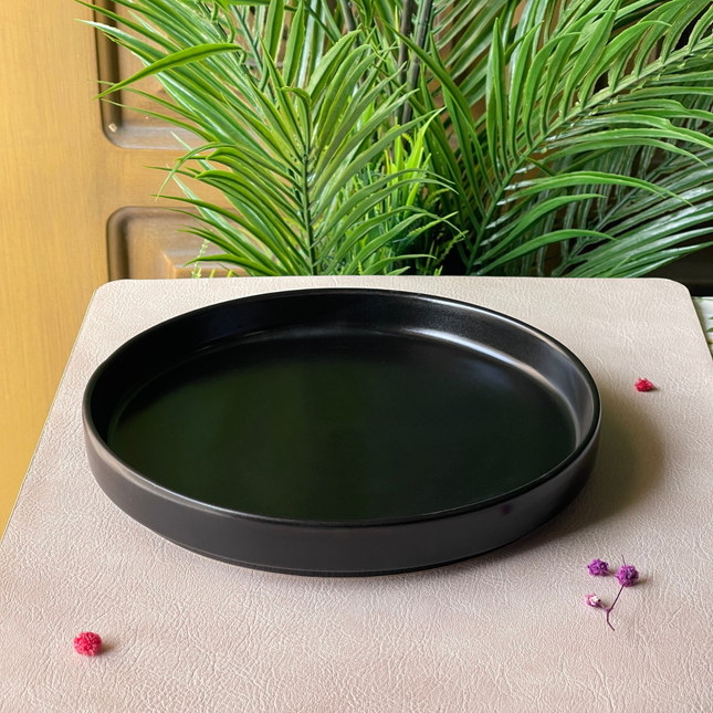 8 inch Classic Plate ( Textured Black Matte )