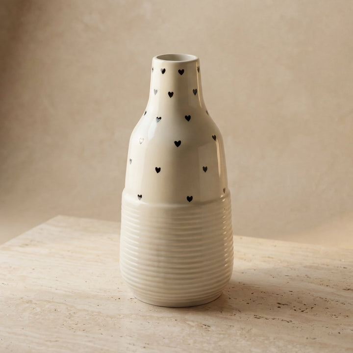 10.5 inch Contour Vase ( Glossy Off-White with Black Hearts )