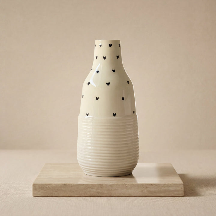 10.5 inch Contour Vase ( Glossy Off-White with Black Hearts )