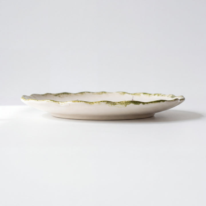 10 inch Petal Edge Plate ( Radish Roots )