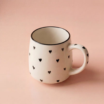 Everyday Mug ( Glossy Off-White with Black Hearts ) ( 550ml )