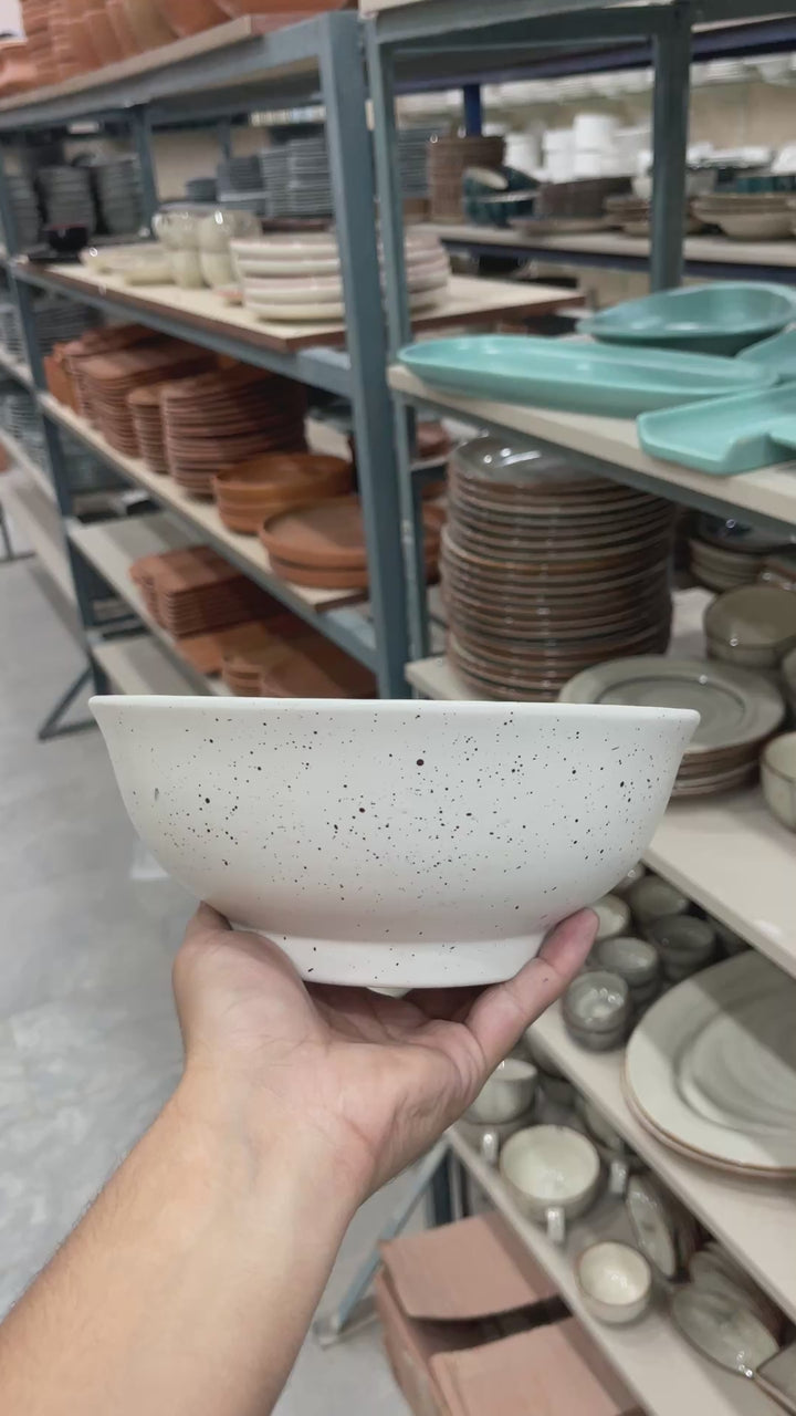 Leftover 8 inch Round Bowl ( Snow Cocoa )