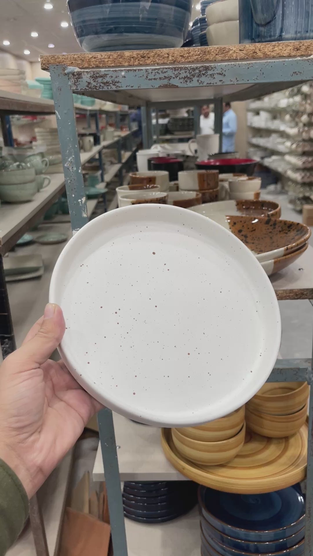 Leftover 8 inch Classic Plate ( Snow Cocoa )