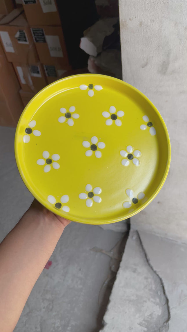 Leftover 8 inch Classic Plate ( Yellow Matte Floral )