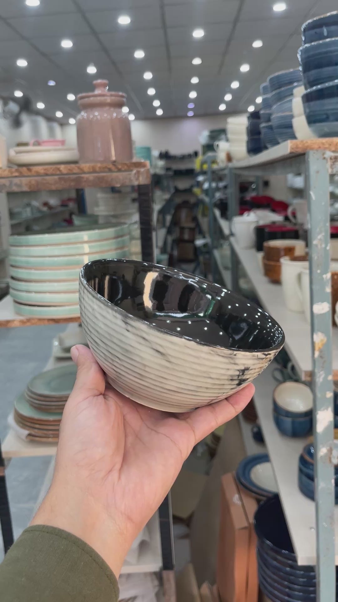 Leftover 5.5 inch Ripple Bowl ( Black Marble )