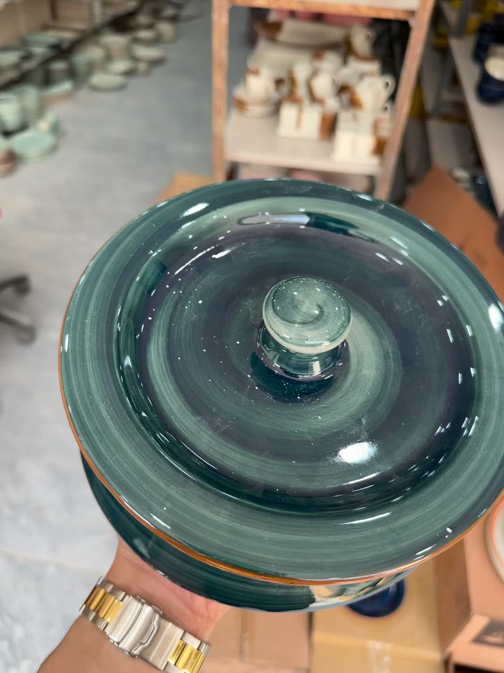 Leftover 8 inch Handi ( Peacock Green Colorline )